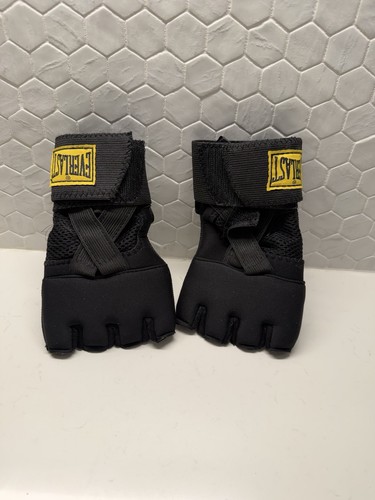 Everlast hand wraps medium - everlast,